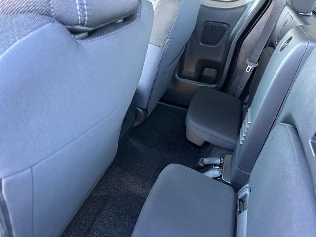 2025 Nissan Frontier King Cab SV 4x2