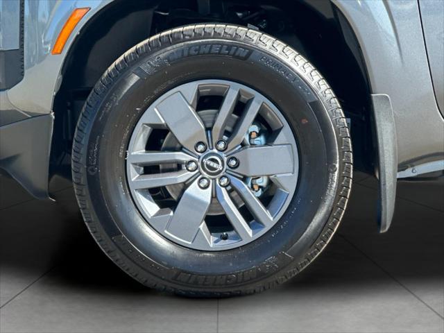 2025 Nissan Frontier King Cab SV 4x2