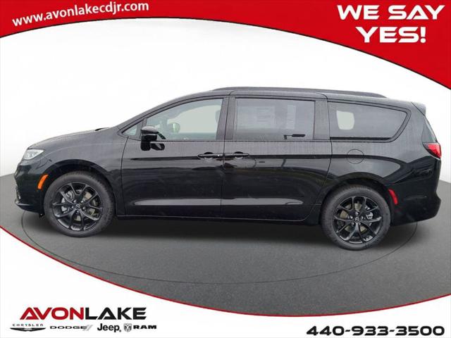 2026 Chrysler Pacifica PACIFICA LIMITED AWD