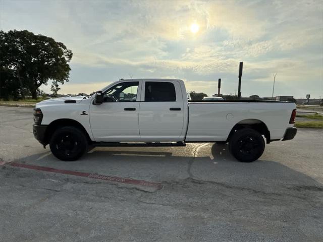 2026 RAM Ram 3500 RAM 3500 TRADESMAN CREW CAB 4X4 8 BOX