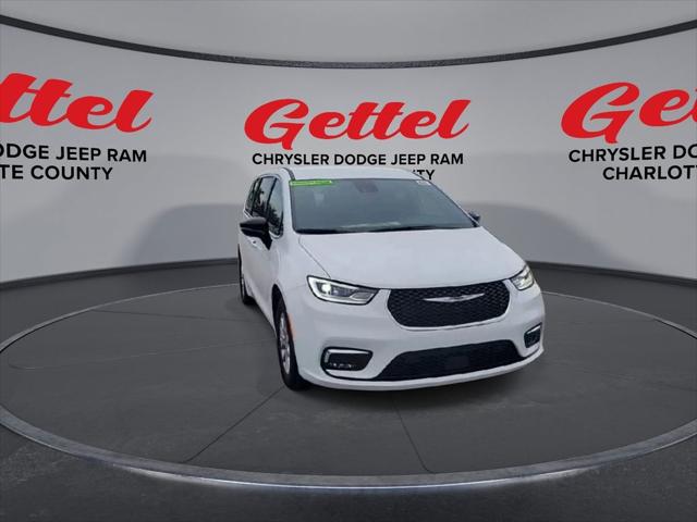 2026 Chrysler Pacifica PACIFICA SELECT