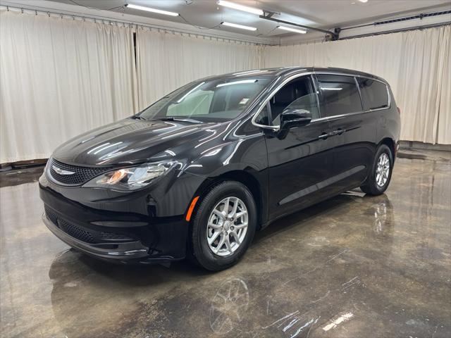 2026 Chrysler Voyager VOYAGER LX