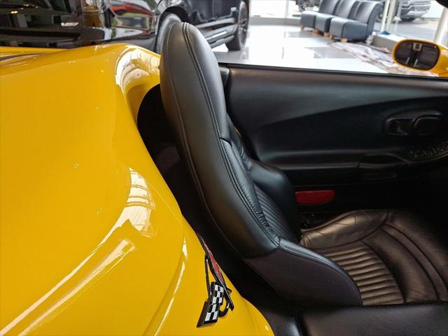 2002 Chevrolet Corvette 2dr Convertible