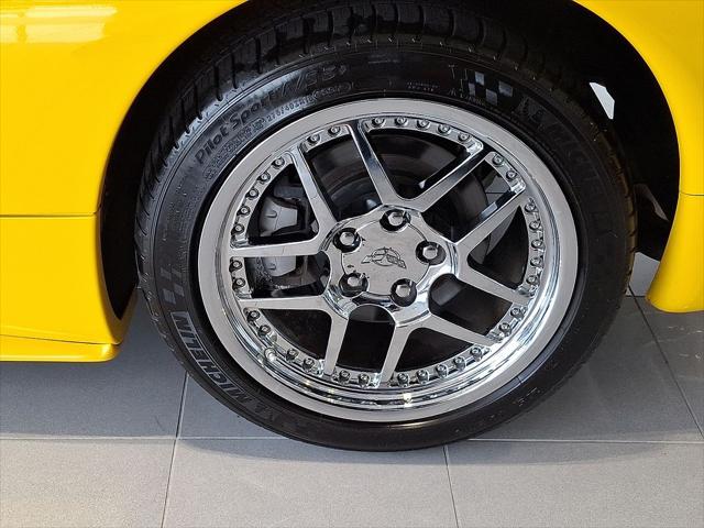 2002 Chevrolet Corvette 2dr Convertible