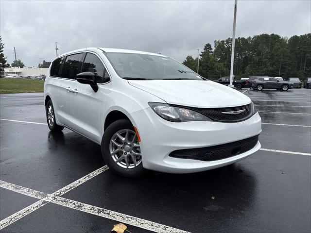 2026 Chrysler Voyager VOYAGER LX