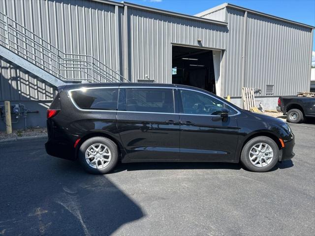2026 Chrysler Voyager VOYAGER LX