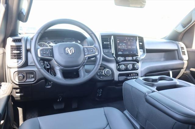 2025 RAM Ram 1500 RAM 1500 TRADESMAN CREW CAB 4X4 57 BOX