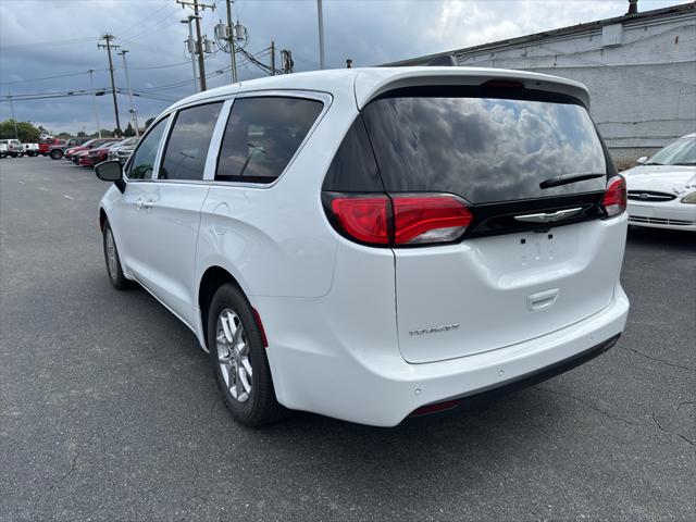 2026 Chrysler Voyager VOYAGER LX