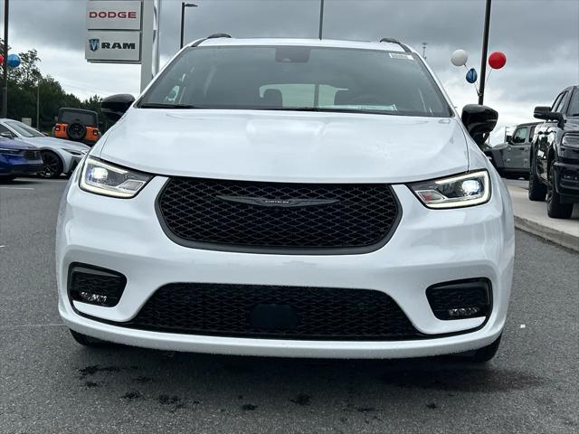 2026 Chrysler Pacifica PACIFICA LIMITED