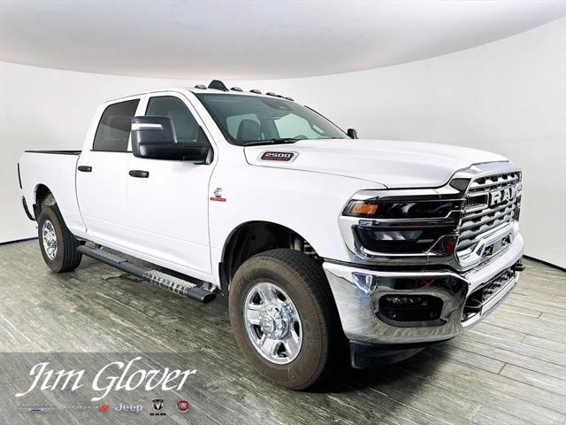 2026 RAM Ram 2500 RAM 2500 TRADESMAN CREW CAB 4X4 64 BOX