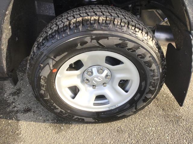 2026 Ram 1500 Tradesman Crew Cab 4x4 57 Box
