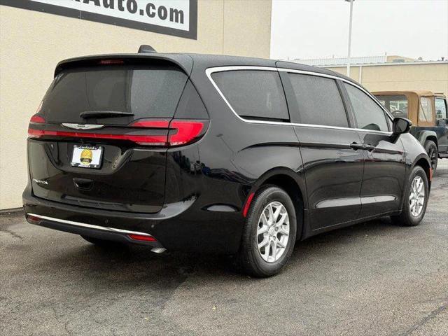 2026 Chrysler Pacifica PACIFICA SELECT