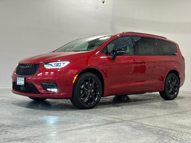 2026 Chrysler Pacifica PACIFICA LIMITED AWD