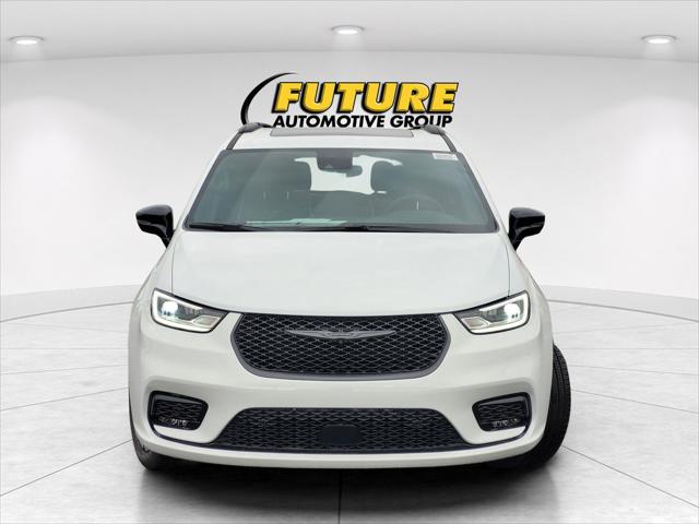 2026 Chrysler Pacifica PACIFICA LIMITED AWD