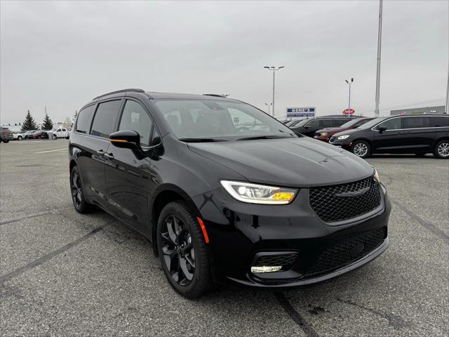 2026 Chrysler Pacifica PACIFICA LIMITED AWD