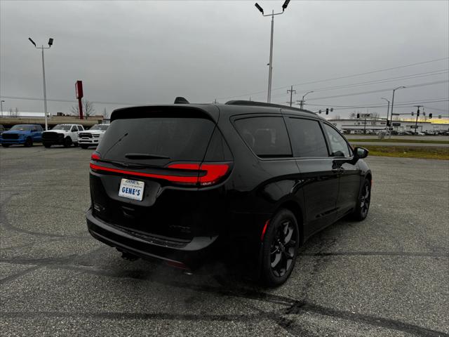 2026 Chrysler Pacifica PACIFICA LIMITED AWD
