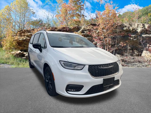 2026 Chrysler Pacifica PACIFICA LIMITED AWD