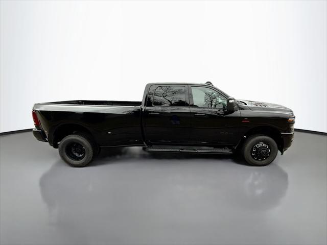 2026 RAM Ram 3500 RAM 3500 LARAMIE CREW CAB 4X4 8 BOX