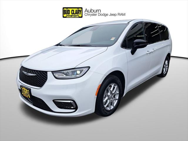 2026 Chrysler Pacifica PACIFICA SELECT