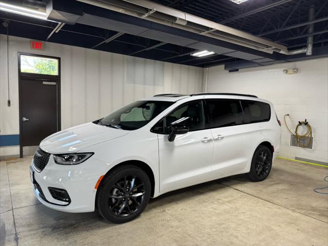 2026 Chrysler Pacifica PACIFICA LIMITED AWD 2026 Chrysler Pacifica PACIFICA LIMITED AWD