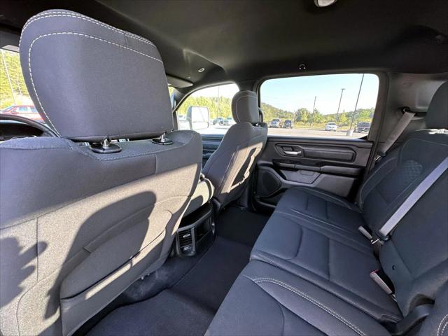 2026 Ram 1500 Tradesman Crew Cab 4x4 5'7" Box