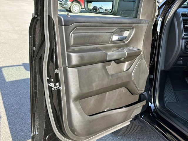 2026 Ram 1500 Tradesman Crew Cab 4x4 5'7" Box