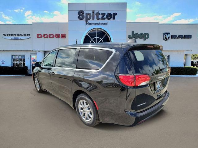 2026 Chrysler Voyager VOYAGER LX
