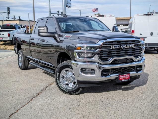 2026 RAM Ram 2500 RAM 2500 TRADESMAN CREW CAB 4X4 8 BOX 2026 RAM Ram 2500 RAM 2500 TRADESMAN CREW CAB 4X4 8 BOX