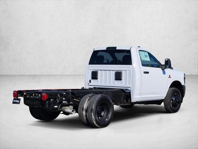 2025 RAM Ram 3500 Chassis Cab RAM 3500 TRADESMAN CHASSIS REGULAR CAB 4X4 60 CA 2025 RAM Ram 3500 Chassis Cab RAM 3500 TRADESMAN CHASSIS REGULAR CAB 4X4 60 CA