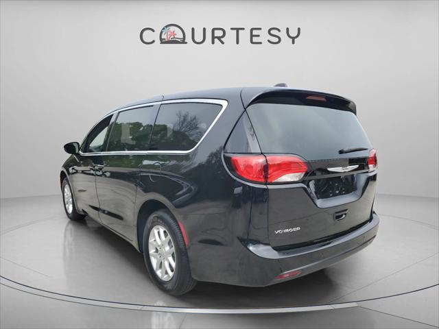 2026 Chrysler Voyager VOYAGER LX