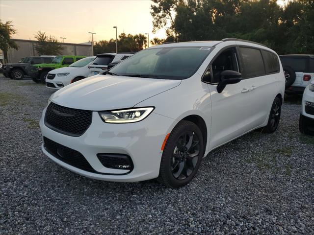 2026 Chrysler Pacifica PACIFICA LIMITED