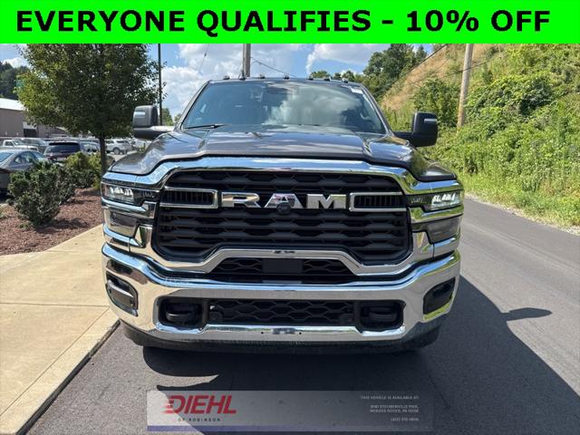 2026 RAM Ram 2500 RAM 2500 TRADESMAN CREW CAB 4X4 64 BOX