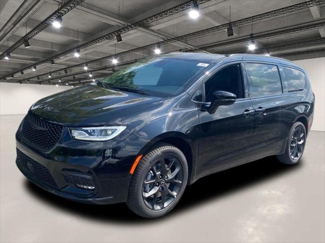 2026 Chrysler Pacifica PACIFICA LIMITED AWD