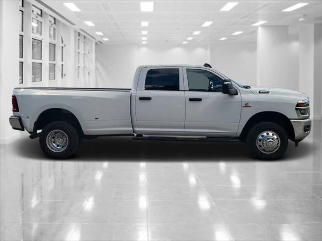 2026 RAM Ram 3500 RAM 3500 TRADESMAN CREW CAB 4X4 8 BOX 2026 RAM Ram 3500 RAM 3500 TRADESMAN CREW CAB 4X4 8 BOX