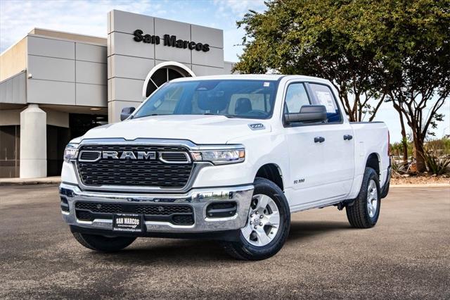 2026 RAM Ram 1500 RAM 1500 TRADESMAN CREW CAB 4X2 57 BOX