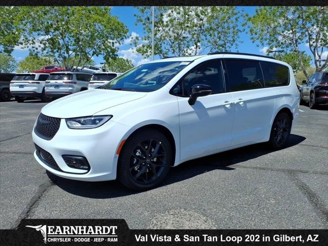 2026 Chrysler Pacifica PACIFICA LIMITED