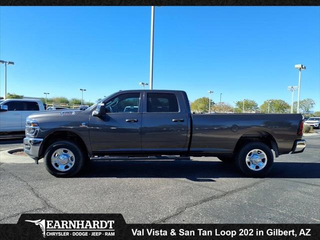 2026 RAM Ram 3500 RAM 3500 TRADESMAN CREW CAB 4X4 8 BOX