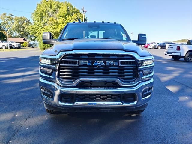 2026 RAM Ram 2500 RAM 2500 TRADESMAN CREW CAB 4X4 64 BOX 2026 RAM Ram 2500 RAM 2500 TRADESMAN CREW CAB 4X4 64 BOX