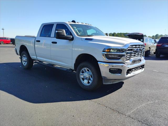 2026 RAM Ram 2500 RAM 2500 TRADESMAN CREW CAB 4X4 64 BOX