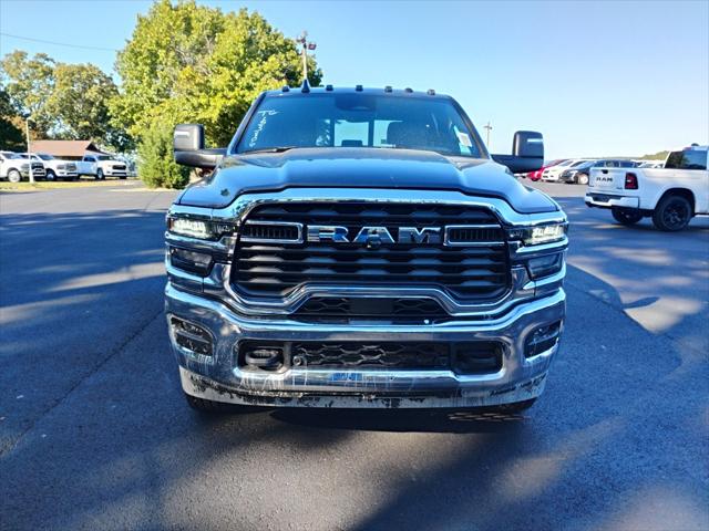 2026 RAM Ram 2500 RAM 2500 TRADESMAN CREW CAB 4X4 64 BOX 2026 RAM Ram 2500 RAM 2500 TRADESMAN CREW CAB 4X4 64 BOX