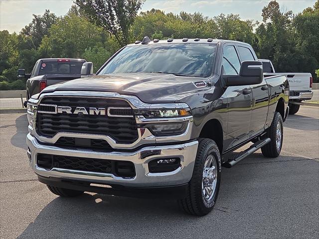 2026 RAM Ram 2500 RAM 2500 TRADESMAN CREW CAB 4X4 64 BOX