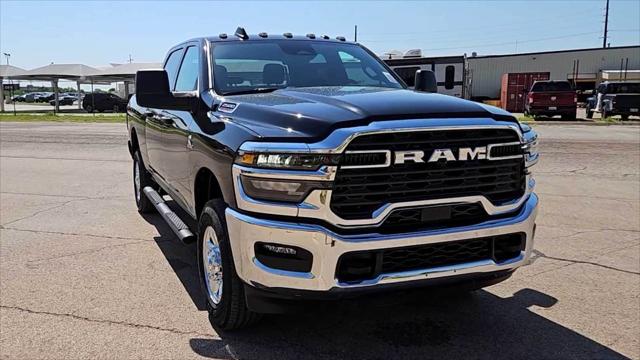 2026 RAM Ram 2500 RAM 2500 TRADESMAN CREW CAB 4X4 64 BOX