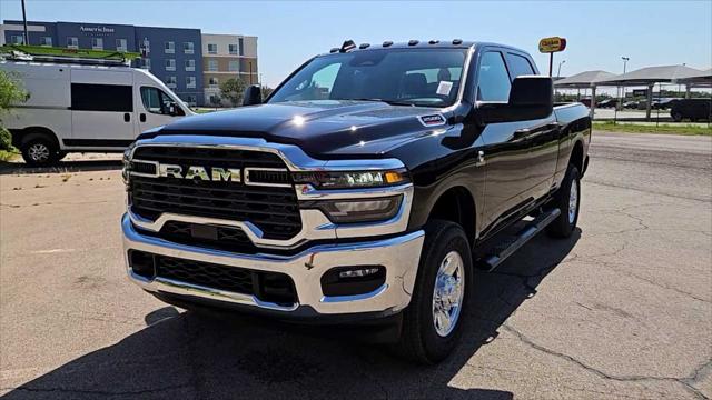 2026 RAM Ram 2500 RAM 2500 TRADESMAN CREW CAB 4X4 64 BOX