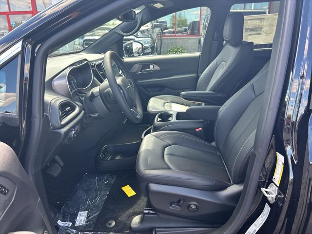 2026 Chrysler Pacifica PACIFICA SELECT 2026 Chrysler Pacifica PACIFICA SELECT