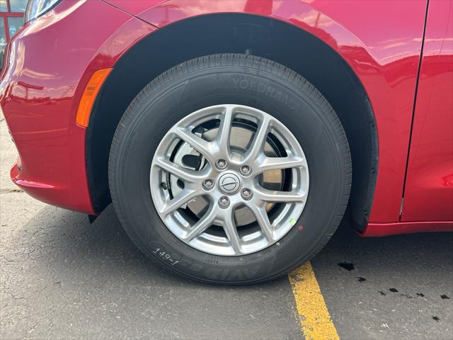 2026 Chrysler Pacifica PACIFICA SELECT