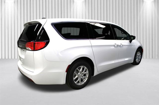 2026 Chrysler Voyager VOYAGER LX 2026 Chrysler Voyager VOYAGER LX