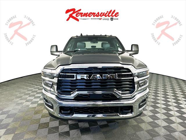2026 RAM Ram 3500 RAM 3500 TRADESMAN CREW CAB 4X4 8 BOX
