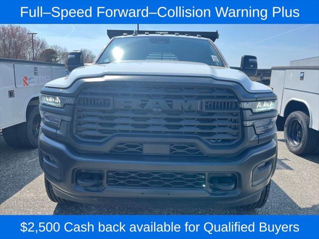 2026 RAM Ram 5500 Chassis Cab RAM 5500 TRADESMAN CHASSIS CREW CAB 4X4 84 CA