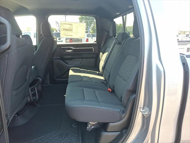2025 Ram 1500 Big Horn Crew Cab 4x4 5'7" Box