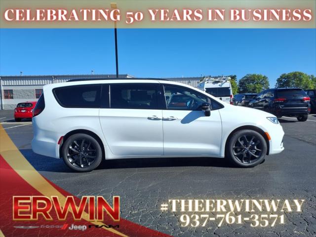 2026 Chrysler Pacifica PACIFICA LIMITED